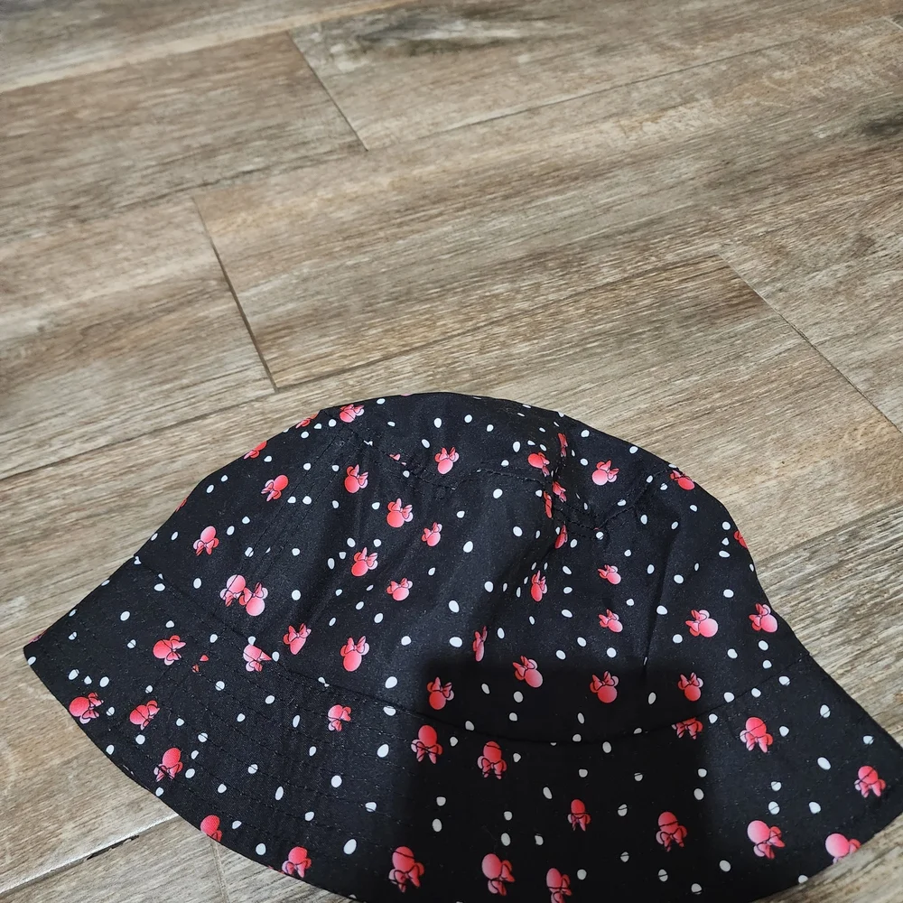 Kids Black Bucket Hat with Pink Minnie Mouse Print Like New